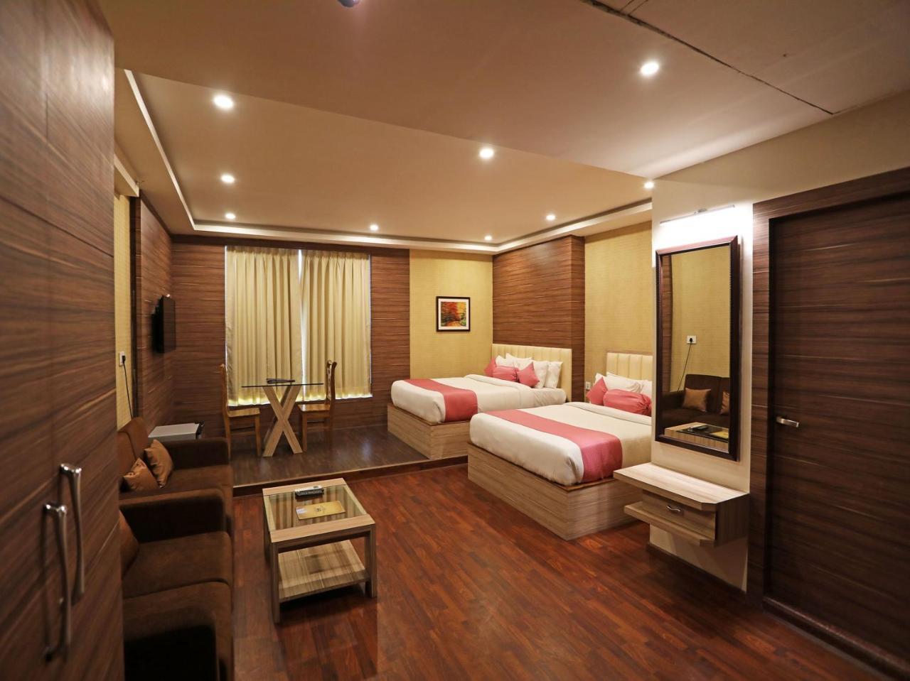 Oyo 16835 Stayotel Kolkata Airport Eksteriør billede